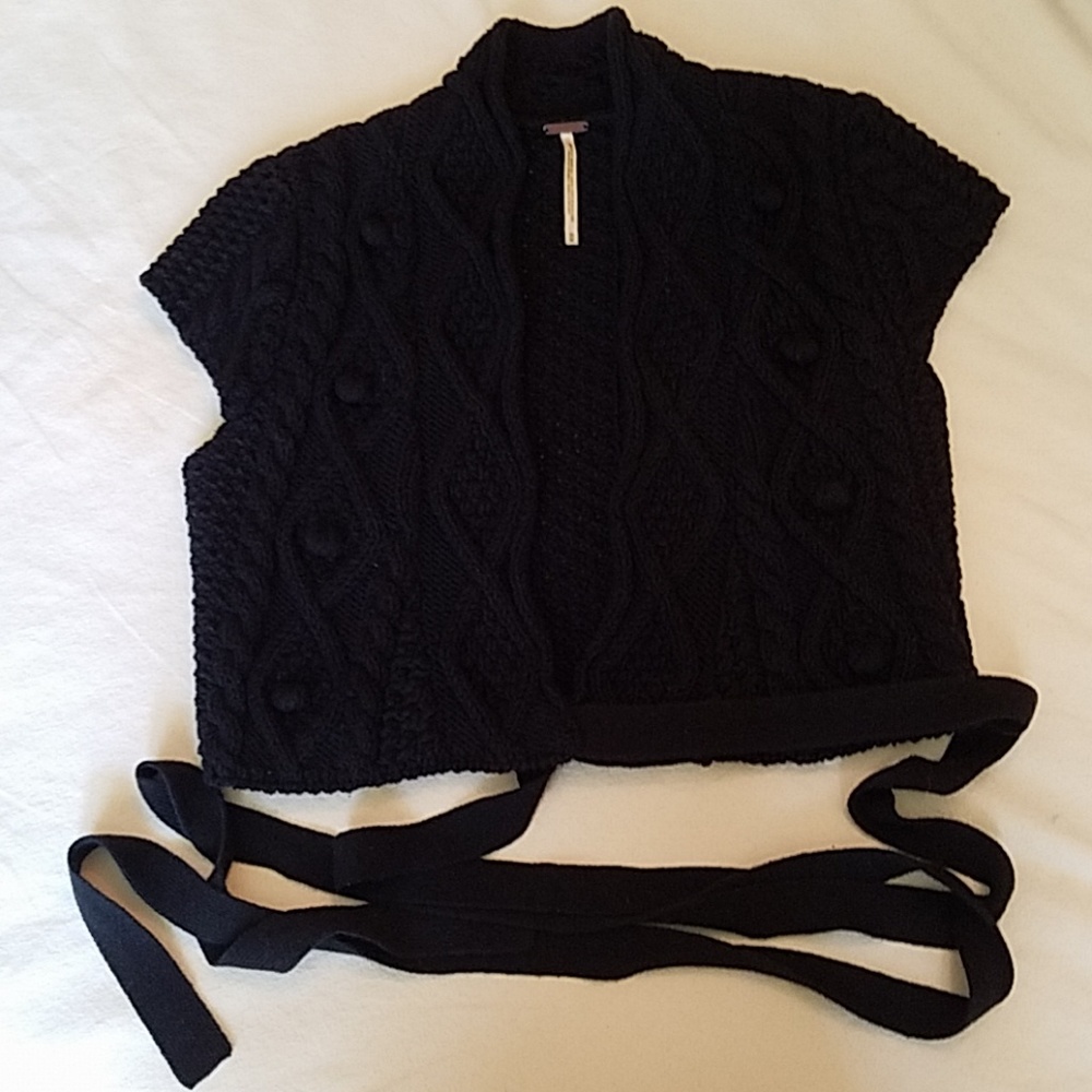 Free People black knitted crop sweater vest
